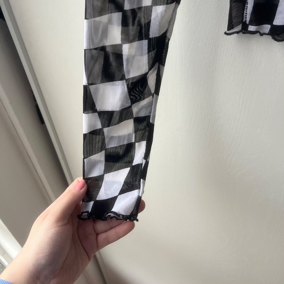 Black & White Racing Check Mesh Long-sleeve Shirt, Forever 21, size S - Picture 3 of 5